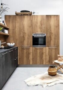 2238_AV_1070_graphit_1097_Alteiche_natur_D